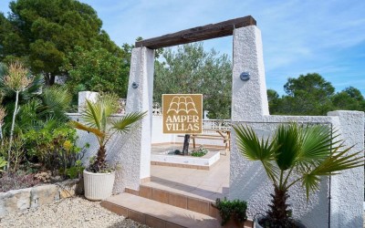  Cozy villa with lovely views of the sea and Altea.